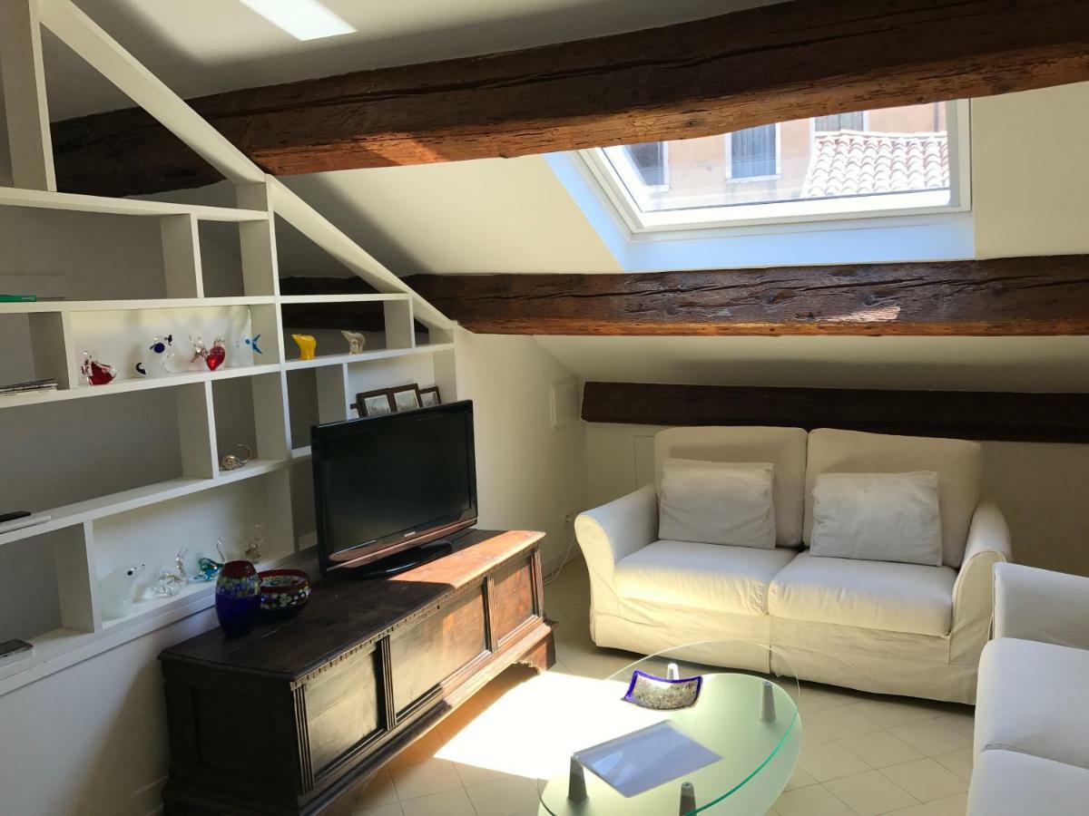 Apartamento Moonlight Attic Venecia Exterior foto
